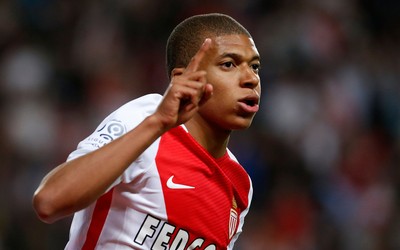 冠竞体育-克拉马里奇助攻绝杀队友疯狂庆祝